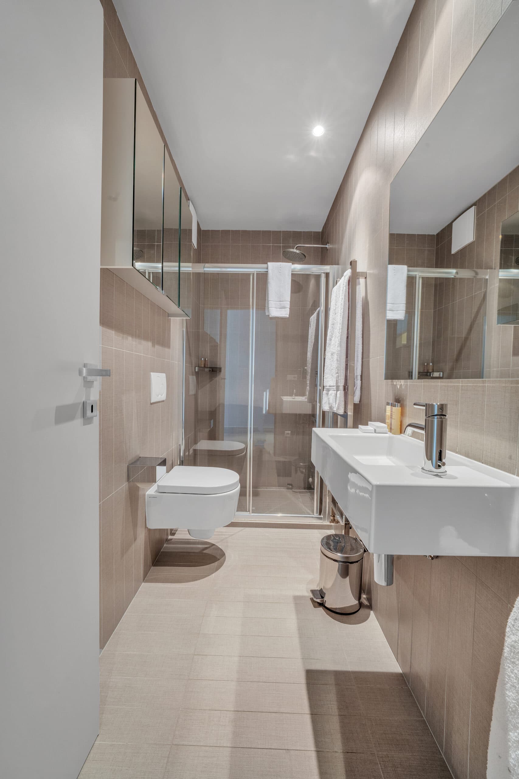 Two-bedroom apartment at Four Stars Apart Hotel.