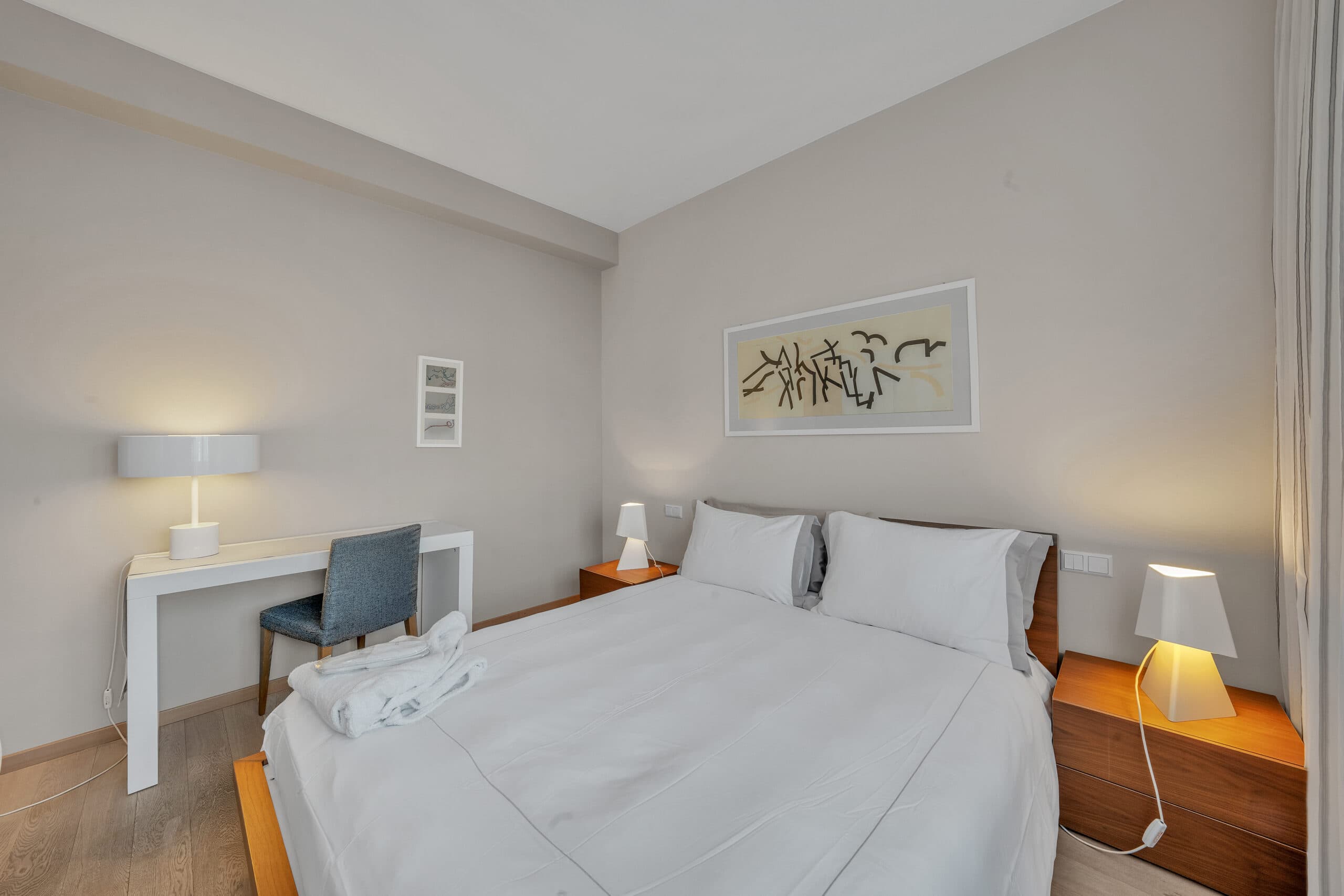 Second bedroom.